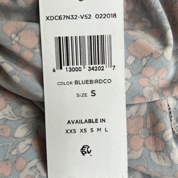 NWT BCBGeneration Women’s Sleeveless Dress Size Small - Picture 5 of 5